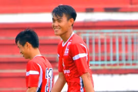 Hoàng Lâm nói gì khi được khoác áo HAGL?