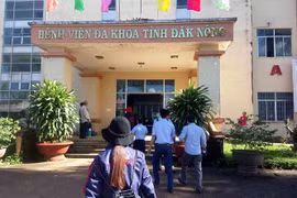 Khởi tố giám đốc bệnh viện bị 'tâm thần" khi bị điều tra sai phạm