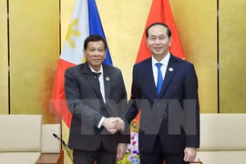 Chủ tịch nước Trần Đại Quang gặp song phương Tổng thống Philippines
