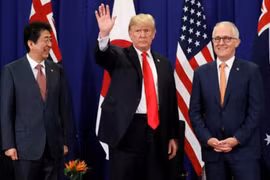 Lãnh đạo Mỹ-Nhật-Australia thảo luận về Triều Tiên bên lề hội nghị ASEAN