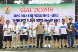 Giải quần vợt Công đoàn Văn phòng HĐND-UBND TP. Pleiku: Cặp đôi Sư 320 giành giải nhất
