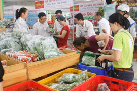 Chợ phiên thực phẩm an toàn