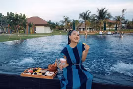Du lịch cuối năm: Săn nghỉ dưỡng 'giờ vàng giá sốc' và tour độc