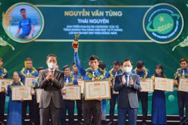 Nhiều nông dân trẻ có doanh thu hàng chục tỉ đồng mỗi năm