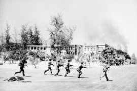 Thắng lợi vĩ đại của tình đoàn kết truyền thống Việt Nam-Campuchia