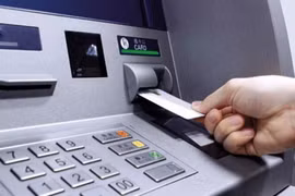 Không để tình trạng gián đoạn khi rút tiền ATM dịp Tết Kỷ Hợi