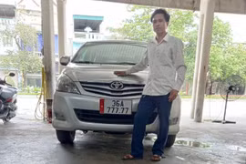 Sau 1 đêm đeo biển số "VIP" 777.77, xe ôtô cũ 320 triệu được trả giá 700 triệu đồng