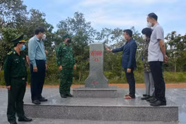 Xây dựng đường biên giới Việt Nam-Campuchia hòa bình, hữu nghị