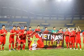 Thủ tướng gửi lời động viên đến đội tuyển Olympic Việt Nam