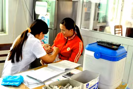 Trẻ dễ mắc bệnh viêm não Nhật Bản