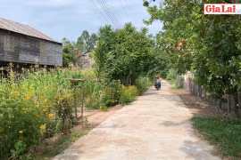 Ia Tul "thay áo mới"