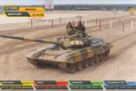 Lần đầu tiên Việt Nam vô địch bảng 2 xe tăng hành tiến của Army Games 2020