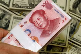 Điều gì khiến tiền Việt không 'sợ' nhân dân tệ phá giá?