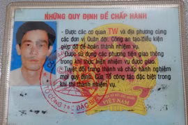 Làm rõ 1 người dùng "thẻ công vụ đặc biệt' giả, đòi gặp 5 người Trung Quốc đang cách ly
