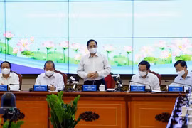 Làm việc với Thủ tướng, Chủ tịch UBND TP.HCM nói: "Thành phố đang đối mặt với rất nhiều thách thức"