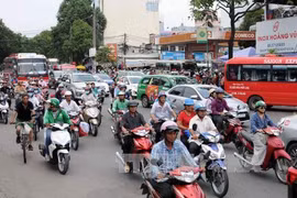 Công bố đường dây nóng về trật tự, an toàn giao thông dịp Tết 2018