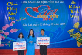 Liên đoàn Lao động tỉnh tổ chức "Tết sum vầy 2018"
