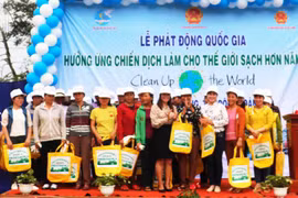 Đak Đoa hưởng ứng Chiến dịch làm cho thế giới sạch hơn