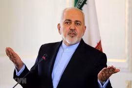Iran: 'Sự thèm khát chiến tranh' của Mỹ nên ra đi cùng ông Bolton
