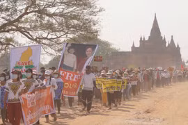 Anh, Canada cấm vận các tướng quân đội Myanmar sau chính biến