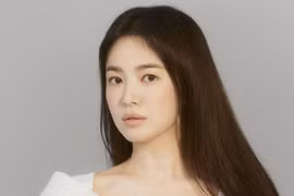 Song Hye Kyo hút hồn với nhan sắc không tuổi trong bộ ảnh đầu năm