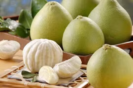 Những lợi ích tuyệt vời từ nước ép bưởi