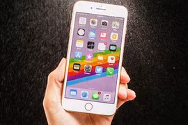 Apple thừa nhận một số điện thoại iPhone 8 bị lỗi phần cứng