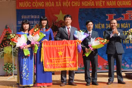 Trường THPT Huỳnh Thúc Kháng ươm mầm xanh nơi biên giới