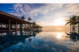 Top những bể bơi vô cực đẹp nhất châuÁ có cả nơi này của VN