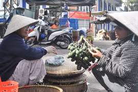 Đầu năm đi chợ… cầu may