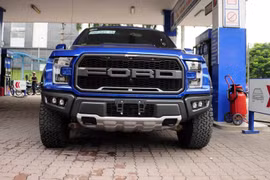 Siêu bán tải" Ford F-150 Raptor đầu tiên tại Hà Nội