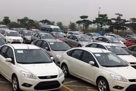 Giá giảm, ô tô Thái ùn ùn đổ về Việt Nam