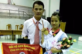 Thầy giáo bỏ dạy chữ sang dạy võ