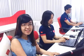 Cô gái 8X mê IT và tự tin du lịch 17 nước