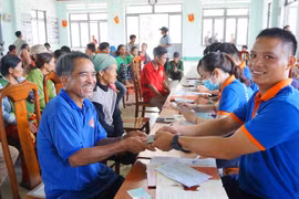 Chi trả tiền Dịch vụ môi trường ở Kon Tum: Mở tài khoản ngân hàng, thuận tiện cho người dân