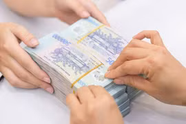 Lãi vay vẫn chỉ giảm từ từ