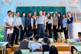 Chú trọng bồi dưỡng giáo viên dạy tiếng dân tộc thiểu số