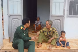 Những ngôi nhà thắm tình quân dân