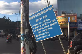 Biển báo xiêu vẹo