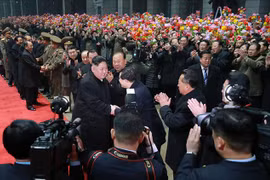 Triều Tiên ca ngợi chuyến đi của ông Kim Jong-un tới VN"làm rung chuyển TG"