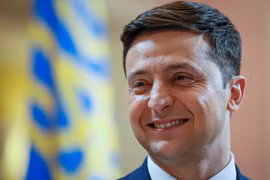 Diễn viên hài dẫn đầu cuộc bầu cử tổng thống tại Ukraine