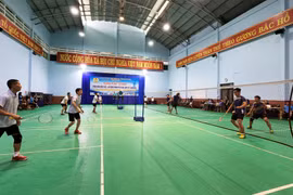 Pleiku: 43 vận động viên tham gia Giải Cầu lông công nhân viên chức-lao động