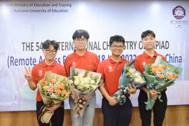 Chủ tịch nước khen ngợi "bản lĩnh, trí tuệ" của các học sinh giành huy chương Olympic quốc tế