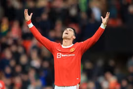 Ronaldo chính thức đàm phán rời M.U, Sir Alex lại phải ra mặt