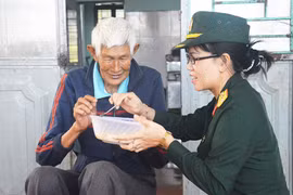 Phụ nữ lực lượng vũ trang tỉnh Gia Lai hướng về cộng đồng