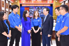 Vững tin bước vào năm mới