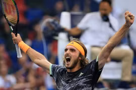 Djokovic thua sốc ở Thượng Hải Masters 2019