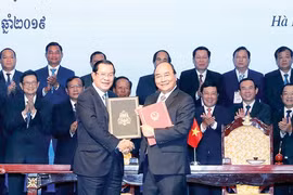 Việt Nam - Campuchia ký 2 văn kiện lịch sử