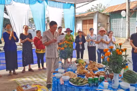 Cúng Thanh minh ở Pleiku: Gọn nhẹ, sum vầy