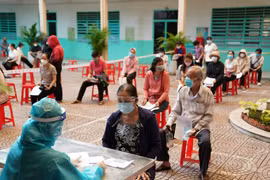Nghiên cứu tiêm mũi 4 vắc xin Covid-19 cho đối tượng có chỉ định